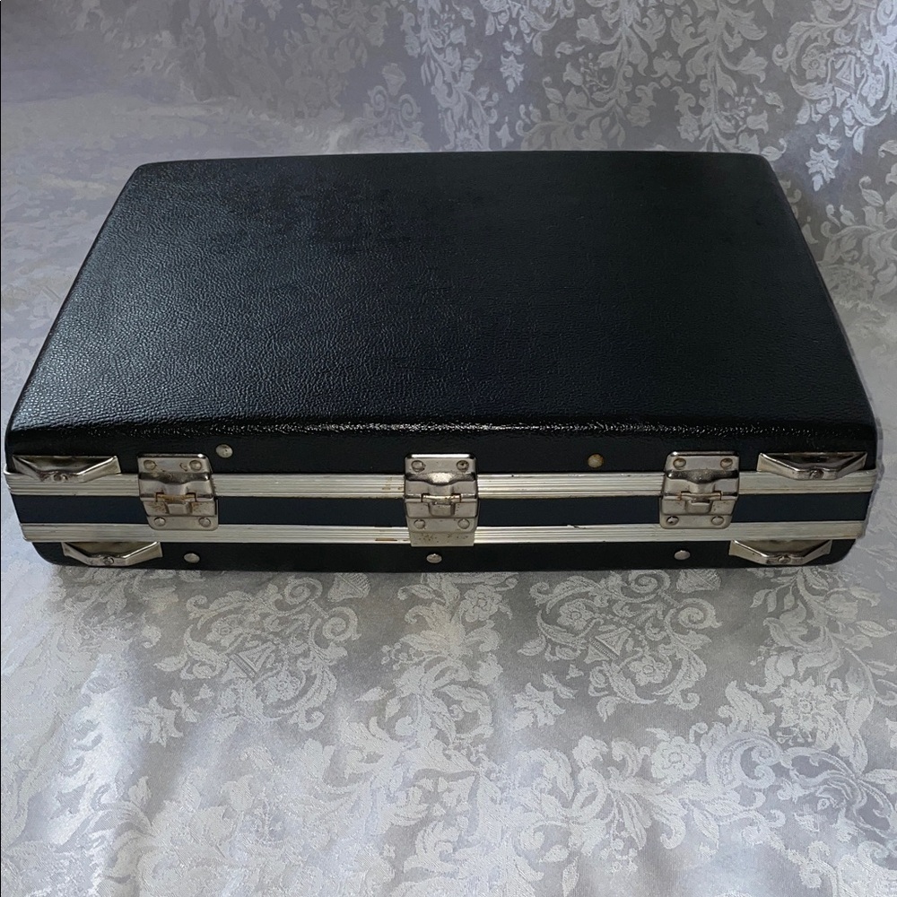 Vintage JC PENNEY Hard Shell Briefcase - Picture 7 of 7